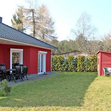 Nyaraló Rotes Im Fischerdorf